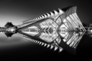 Fehringer-Clemens-Fotofreunde-VHS-Pfaffenhofen-a.d.Ilm-futuristische-Architektur-Annahme